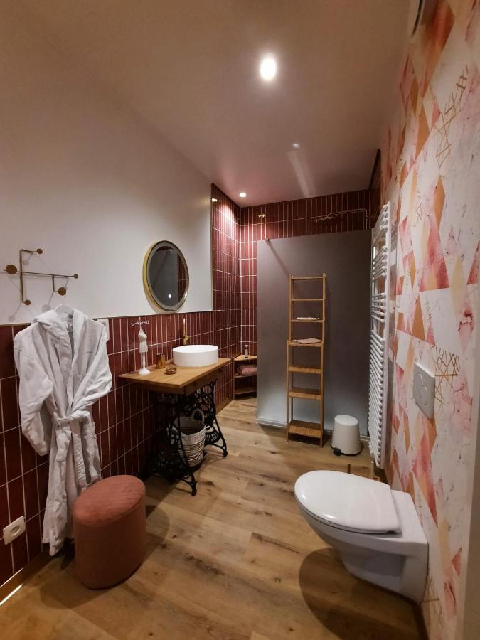 Avou Nozotes Bed and Breakfast Namur Eksteriør billede